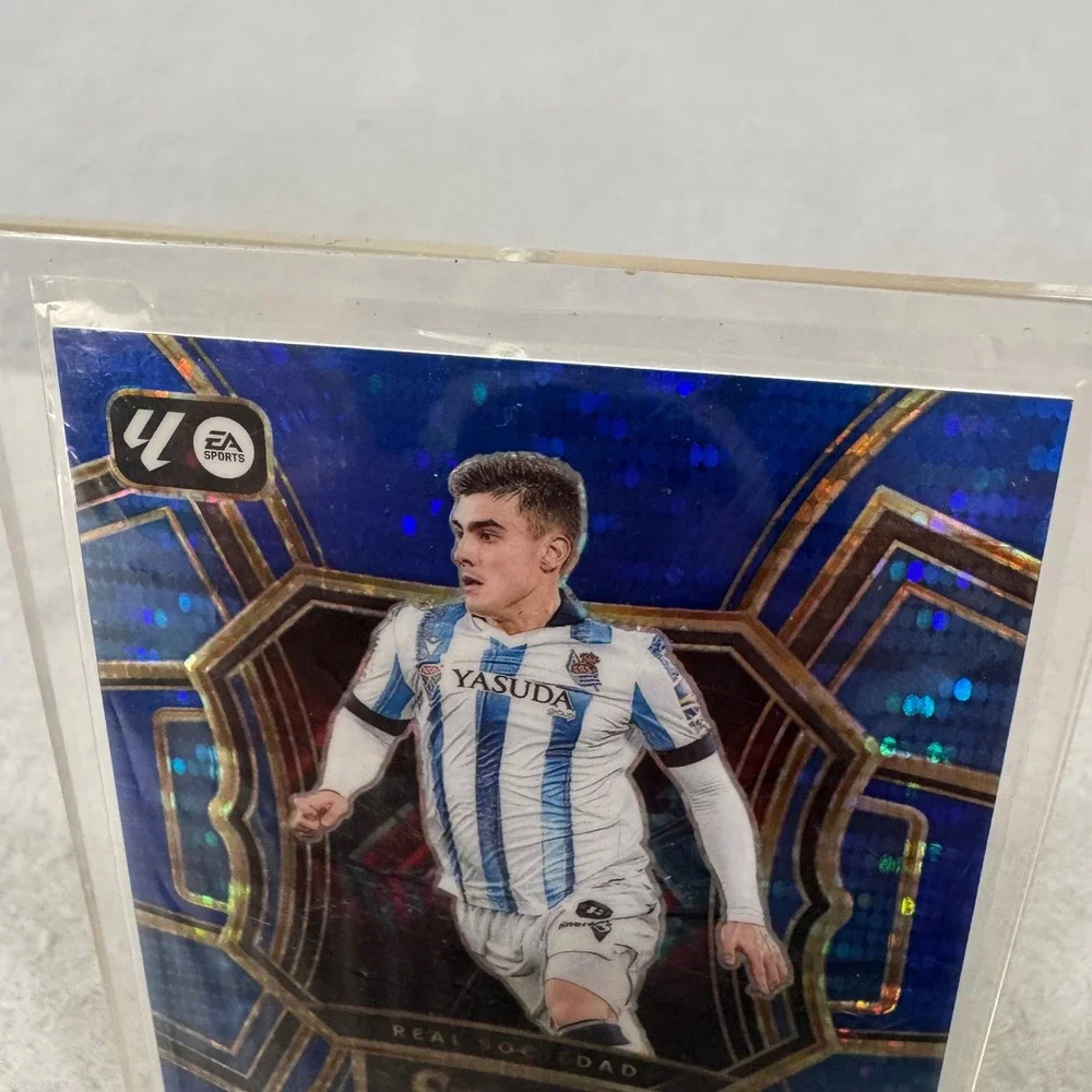 Panini Select La Liga Soccer Card Ander Barrenetxea Blue Future Disco Prizm #6